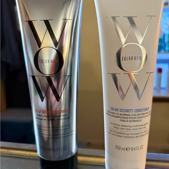 Color Security Shampoo and Conditioner Set - Silver and White - Picture 1 of 2